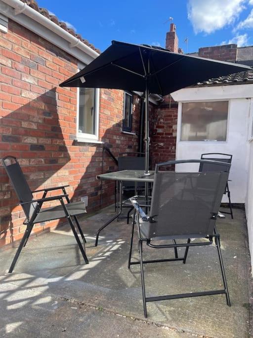 Central Area Entire Terrace House Lincoln Exterior photo